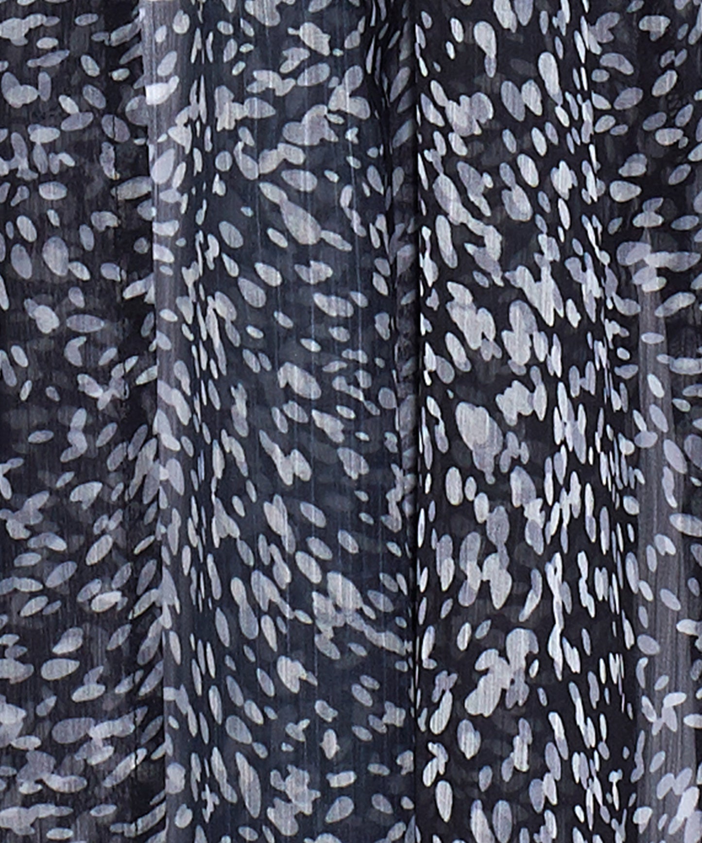 Jungle Camo Longline Beach Robe in color Black Spot