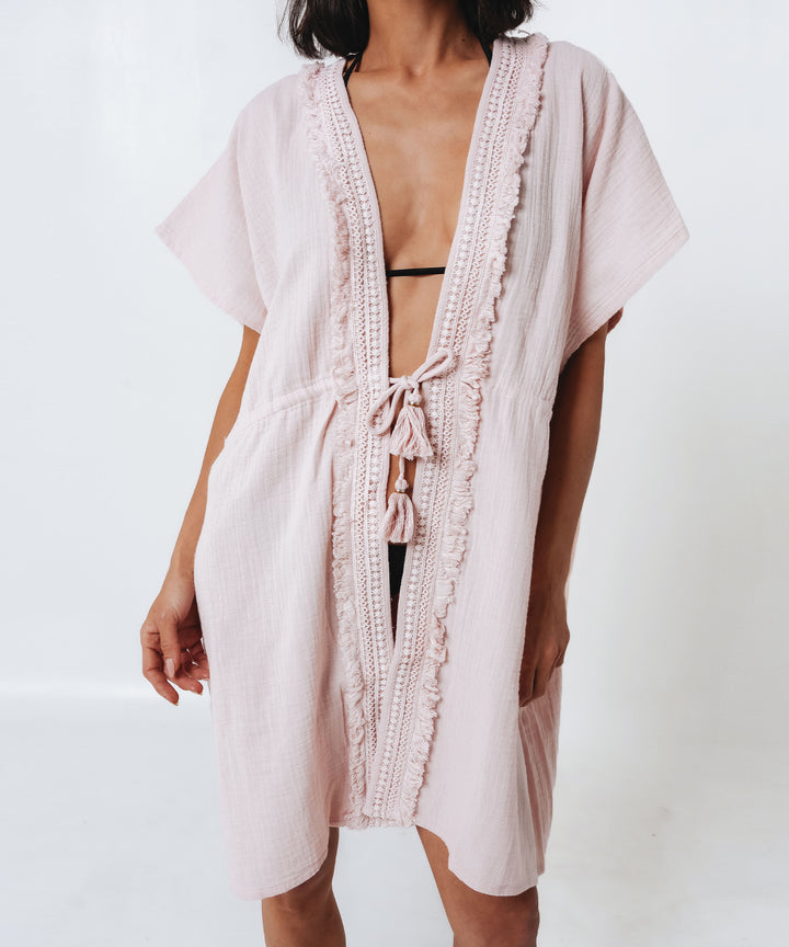Double Gauze Short Beach Robe in color Rosewater