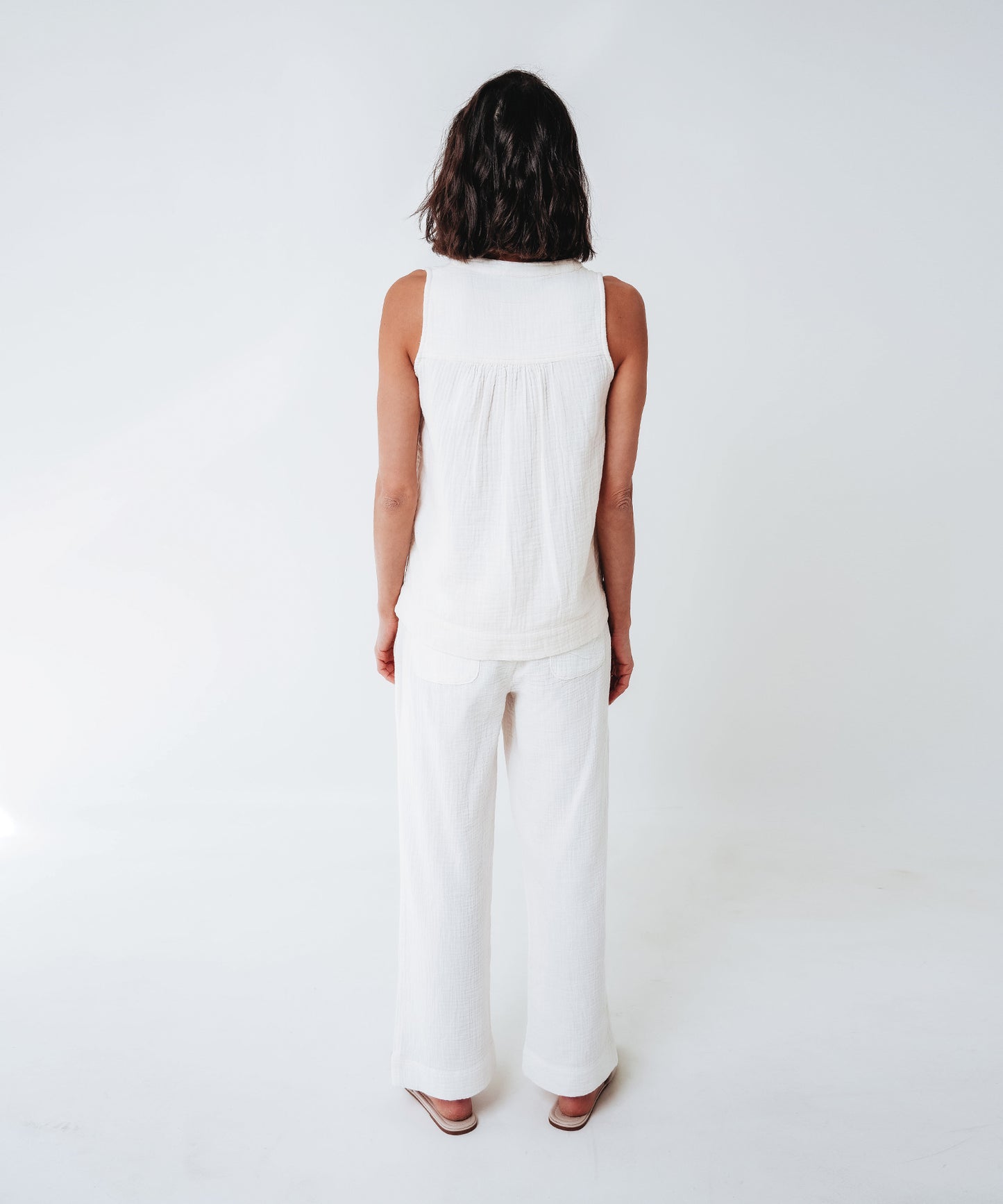 Supersoft Gauze Beach Pant in color Cream on a model