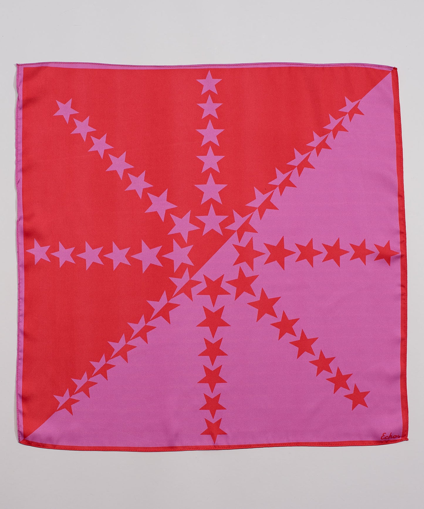 Star Square in color Cherry Red