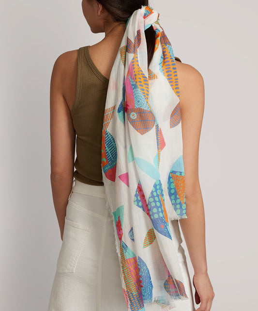 Fish Pareo Wrap in color White